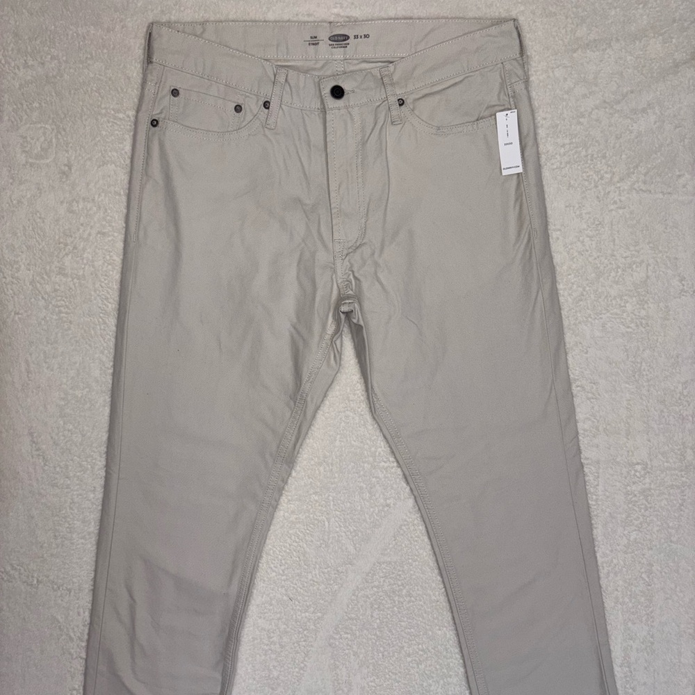 Men’s NWT Old Navy Cream Preppy Entroit Slim Jean Size 33/30